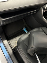 Load image into Gallery viewer, Custom Made Leather Seat Covers for Toyota Rav4 2018-2025