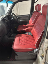 Load image into Gallery viewer, Custom Made Leather Seat Covers for Holden Jackaroo 1998-2002