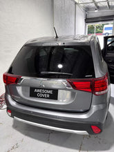 Load image into Gallery viewer, Custom Made Leather Seat Covers for Mitsubishi Outlander 5 Seater 2015-2021