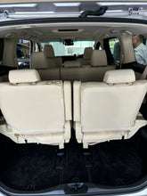 Load image into Gallery viewer, Custom Made Leather Seat Covers for Toyota Alphard & Vellfire 8 Seater 2015-2021