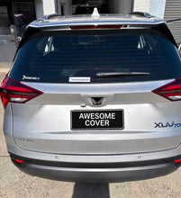 Load image into Gallery viewer, Custom Made Leather Seat Covers for Mahindra XUV 700 2023-2026