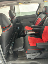 Load image into Gallery viewer, Custom Made Leather Seat Covers for Toyota Estima 7 Seater 2009-2015