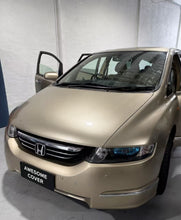 Load image into Gallery viewer, Custom Made Leather Seat Covers for Honda Odyssey 7 Seater 2004-2008

