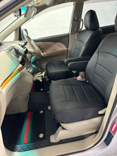 Load image into Gallery viewer, Custom Made Leather Seat Covers for Toyota Estima 8 Seater 2009-2015
