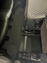 Load image into Gallery viewer, Hand Made 3D Full Coverage Double Layer  Floor Mats For Chery Tiggo 9 2023-Present
