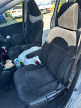 Load image into Gallery viewer, Custom Made Leather Seat Covers for Honda Odyssey 8 Seater 2014-2020
